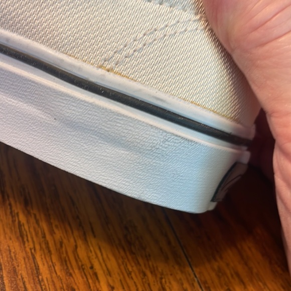 Vans 45 LX amazing pair of shoes in True White. Men’s 7.5 or women’s 9.0. - Picture 7 of 16